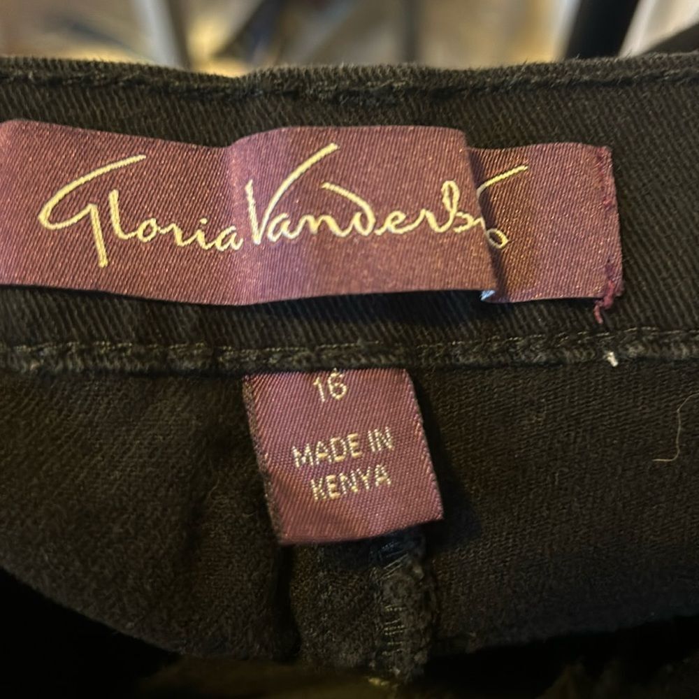Gloria Vanderbilt Amanda Straight Leg Black Jeans Size 16 Short - Picture 3 of 5